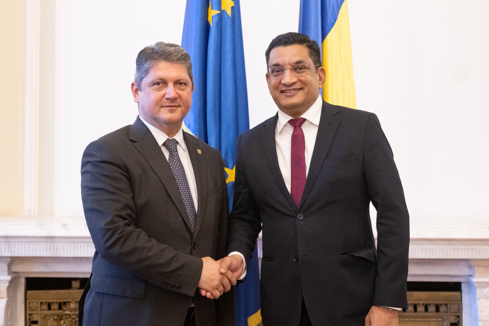 Întrevederea senatorului Titus Corlățean, președintele Comisiei pentru politică externă, cu Mohamed Ali Sabry, ministrul afacerilor externe din R.D.S. Sri Lanka 